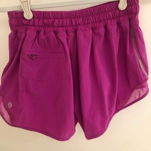 Lululemon Hotty Hot shorts